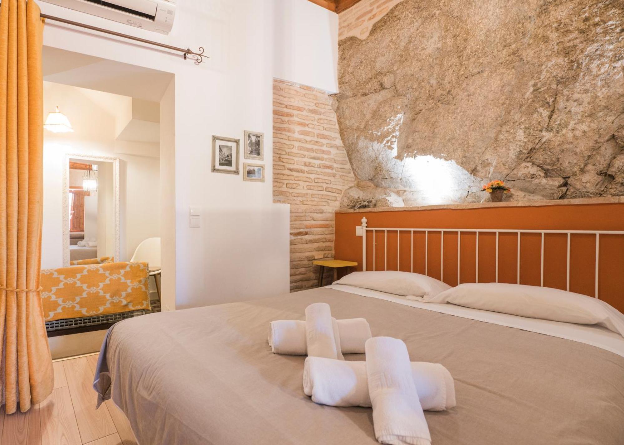 El Aljibe De San Cipriano - Apartamentos Aloha Toledo Ngoại thất bức ảnh